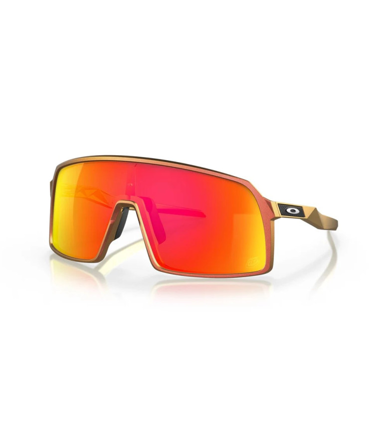 Oakley Sutro Sunglasses Red Gold Shift/Prizm Ruby Lenses